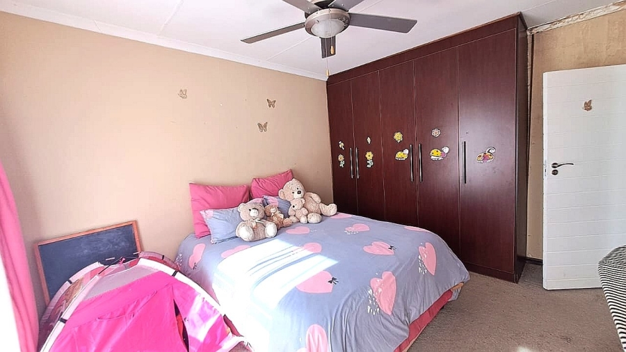 3 Bedroom Property for Sale in Universitas Free State